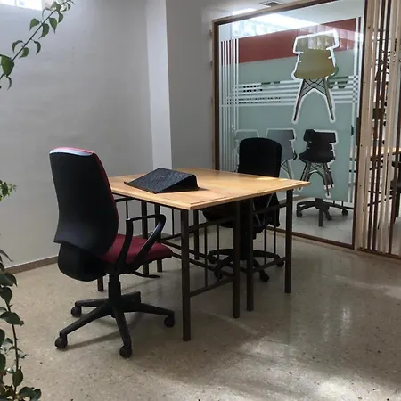 Urban Rest Zone And Coworking Campo de lujo